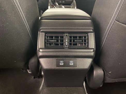 Used 2025 Honda Accord SE image 12