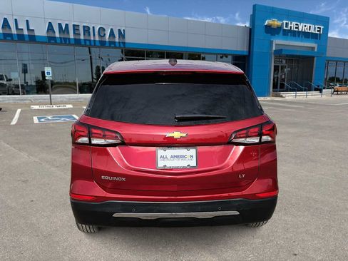 Used 2024 Chevrolet Equinox LT FWD image 7