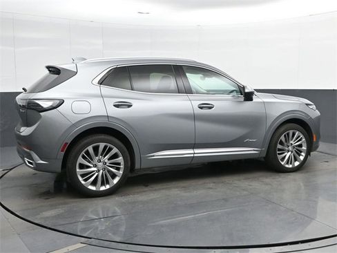 Used 2024 Buick Envision Avenir image 8