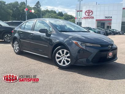 Used 2025 Toyota Corolla LE w/ Convenience Package