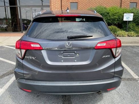 Used 2022 Honda HR-V EX image 4