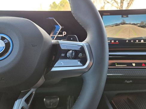 Certified 2026 BMW 550e xDrive 550e xDrive image 32