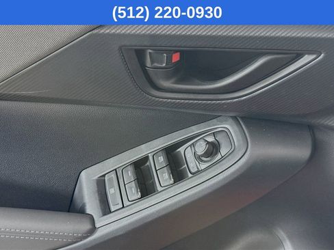 Used 2025 Subaru Crosstrek 2.0i Premium image 21