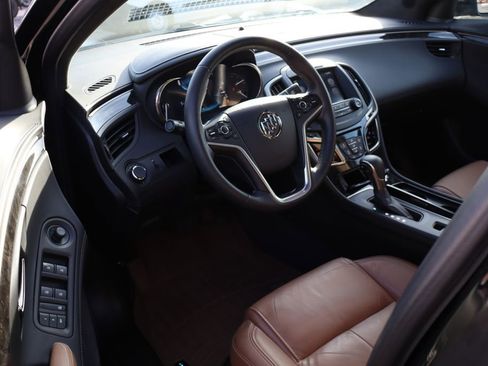 Used 2016 Buick LaCrosse Sport Touring image 13
