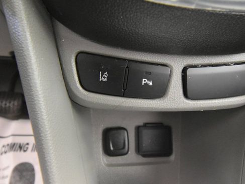 Used 2015 Buick Encore Premium AWD/4WD image 26