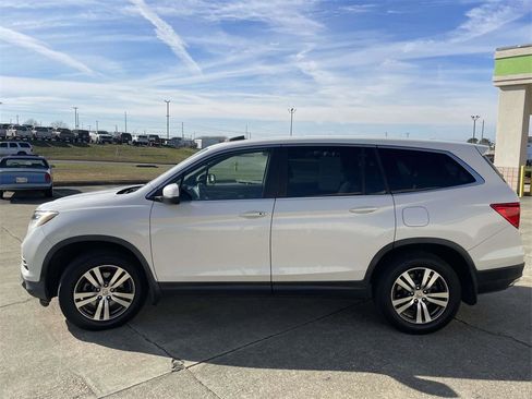Used 2017 Honda Pilot EX-L image 6