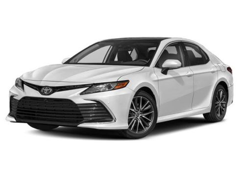 Certified 2024 Toyota Camry XLE w/ Navigation Package image 5
