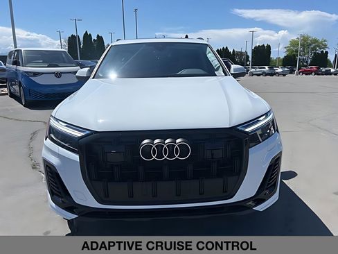 New 2026 Audi Q7 3.0T Premium Plus AWD/4WD image 8