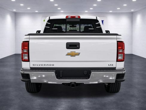 Used 2017 Chevrolet Silverado 1500 LTZ w/ LTZ Plus Package AWD/4WD image 4