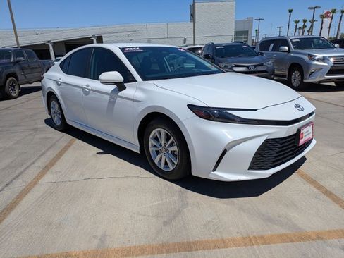 Certified 2025 Toyota Camry LE w/ Convenience Package FWD image 3