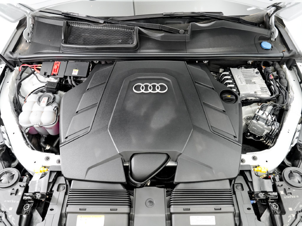 Used 2023 Audi Q7 3.0T Prestige w/ Prestige Package AWD/4WD image 28