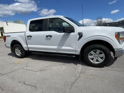Certified 2022 Ford F150 XLT w/ Trailer Tow Package AWD/4WD image 2