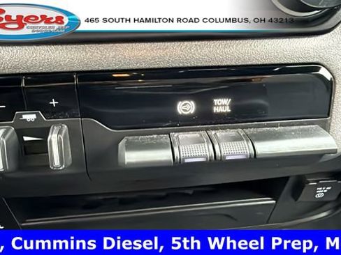 Used 2024 RAM 2500 Tradesman w/ Chrome Appearance Group image 22