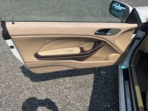 Used 2005 BMW 325Ci Coupe image 19