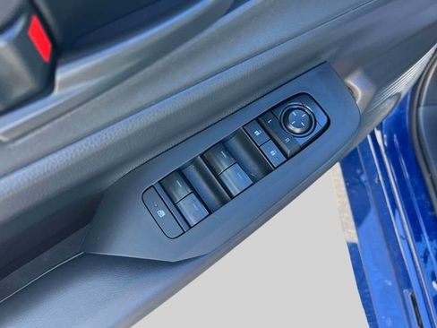 Used 2026 Toyota Prius SE image 19