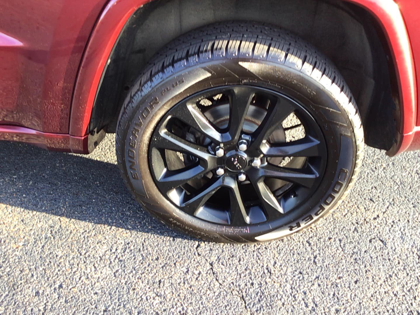 Certified 2020 Jeep Grand Cherokee Altitude AWD/4WD image 7