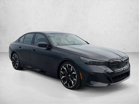 Used 2025 BMW i5 M60 w/ Executive Package AWD/4WD image 3