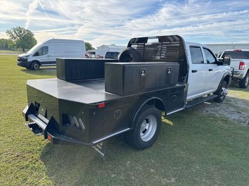 Used 2024 RAM 3500 Tradesman image 3