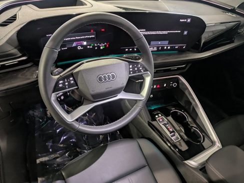 Certified 2025 Audi Q5 Premium Plus w/ Premium Plus image 13