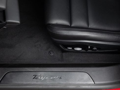 Certified 2025 Porsche Taycan RWD image 22
