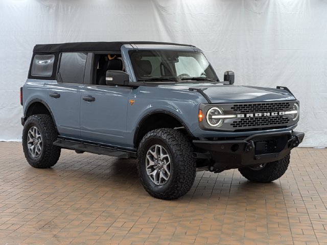 Certified 2024 Ford Bronco Badlands AWD/4WD image 1
