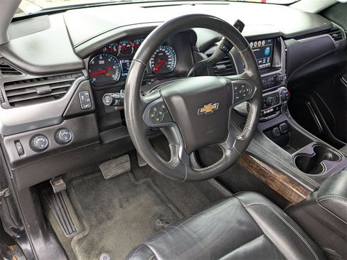 Used 2017 Chevrolet Tahoe LT image 10