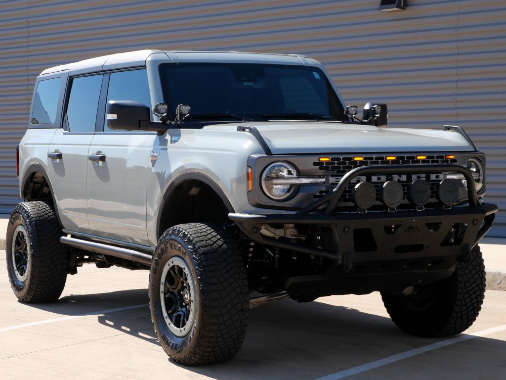 Used 2022 Ford Bronco Badlands AWD/4WD image 1