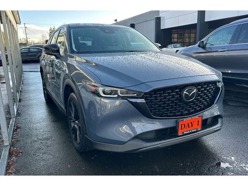 Used 2022 MAZDA CX-5 Carbon Edition image 2
