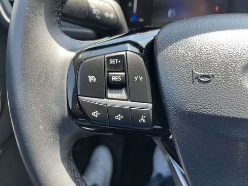 Certified 2024 Ford Escape Active AWD/4WD image 22