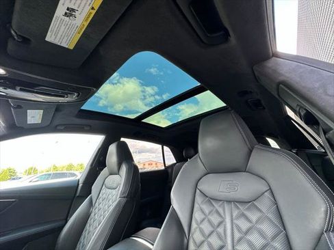 Used 2023 Audi SQ8 Prestige AWD/4WD image 13