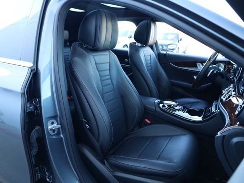 Used 2018 Mercedes-Benz E 300 image 26