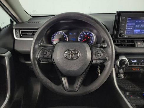 Used 2021 Toyota RAV4 LE image 21
