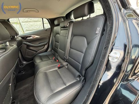 Used 2017 INFINITI QX30 w/ Cargo Package image 39