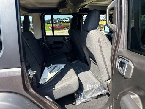 New 2026 Jeep Wrangler Unlimited Sport AWD/4WD image 22
