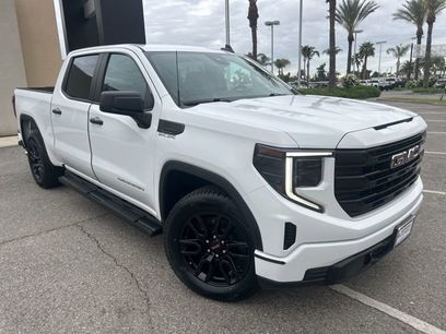Used 2024 GMC Sierra 1500 Pro w/ Graphite Edition