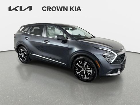 Certified 2024 Kia Sportage EX FWD image 3