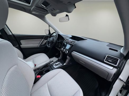 Used 2016 Subaru Forester 2.5i Premium image 32