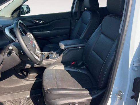 Used 2023 GMC Acadia SLT AWD/4WD image 9