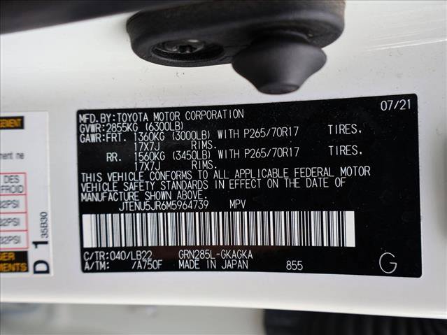 Used 2021 Toyota 4Runner SR5 Premium w/ Moonroof Package AWD/4WD image 30