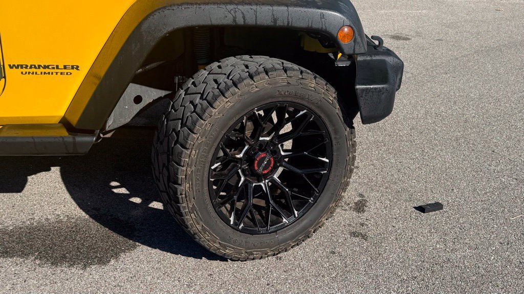 Used 2015 Jeep Wrangler Unlimited Sport AWD/4WD image 4