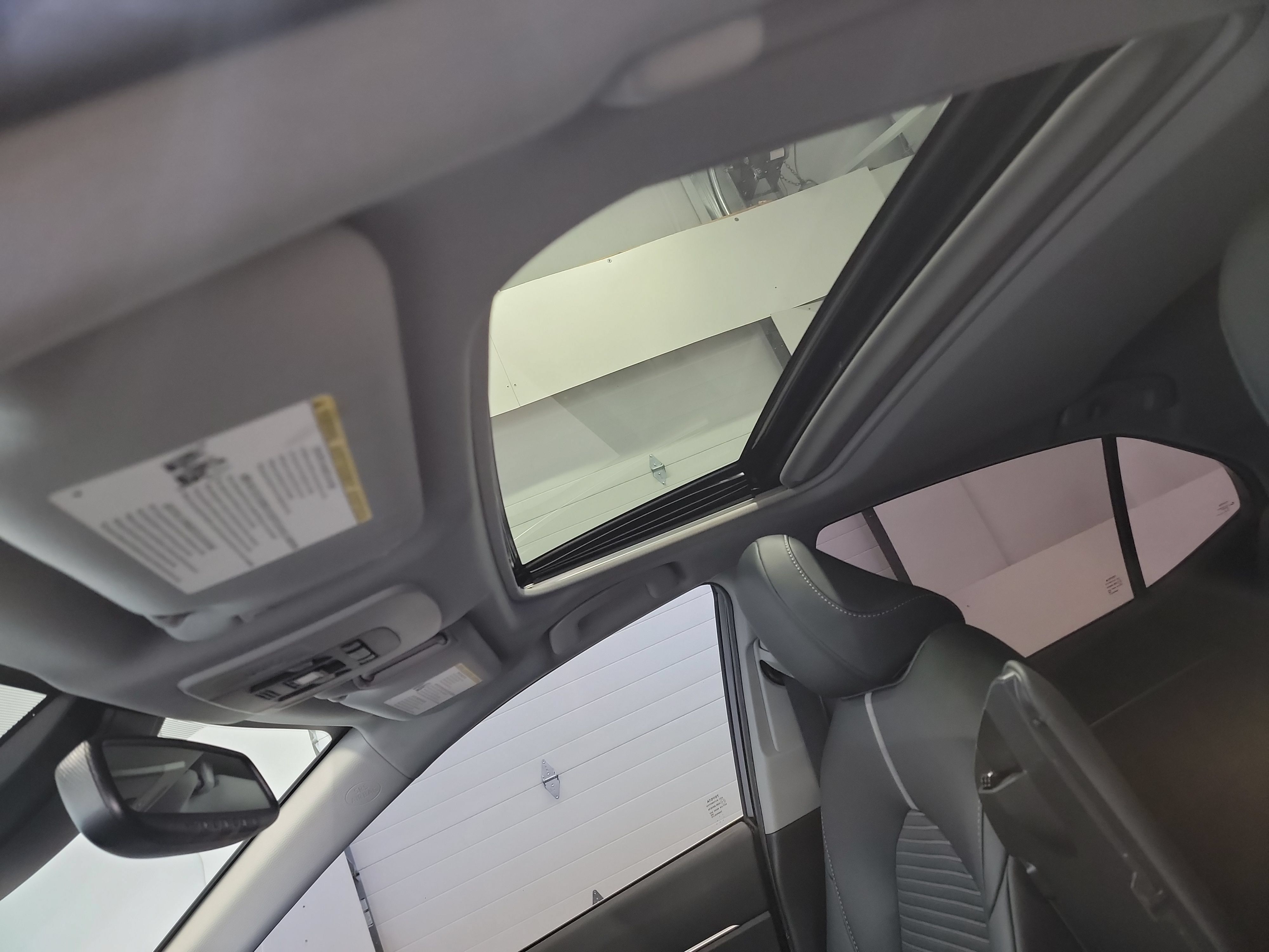 Used 2023 Toyota Camry SE w/ Convenience Package FWD image 24