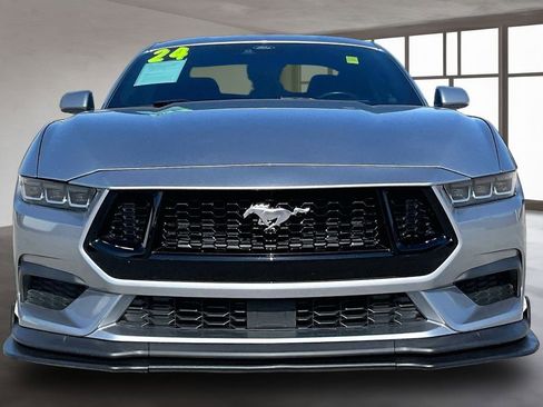 Used 2024 Ford Mustang Coupe image 2