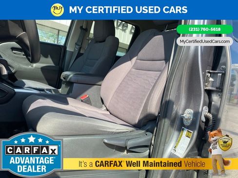 Used 2022 Nissan Frontier S w/ Technology Package AWD/4WD image 11