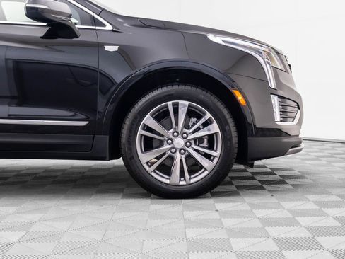 New 2025 Cadillac XT5 Premium Luxury image 32