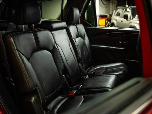 Used 2024 Honda Pilot EX-L image 13