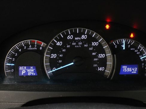 Used 2012 Toyota Camry SE FWD image 22