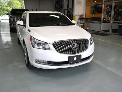 Used 2016 Buick LaCrosse Leather w/ Ultra Luxury Package AWD/4WD image 3