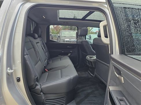 Used 2024 Toyota Tundra Limited image 13
