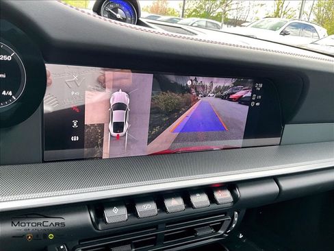 Used 2023 Porsche 911 Carrera S image 17