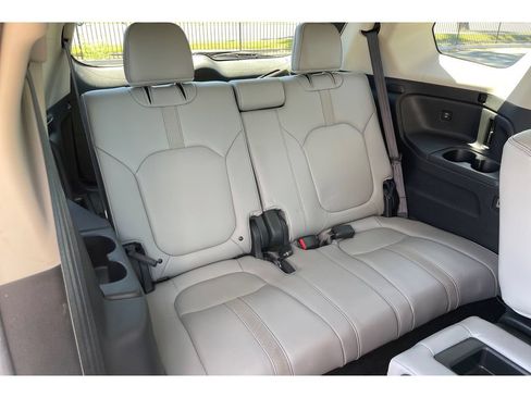 Certified 2025 Honda Pilot EX-L image 18